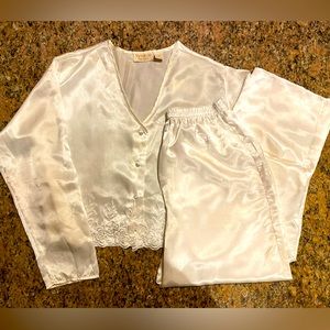 Victorias Secret off-white Pajama Set